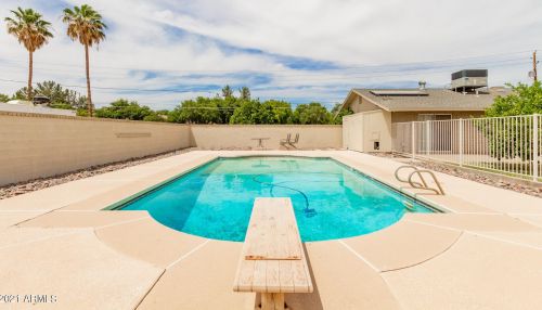 3623 Yorkshire Dr, Glendale AZ  85308-2335 exterior