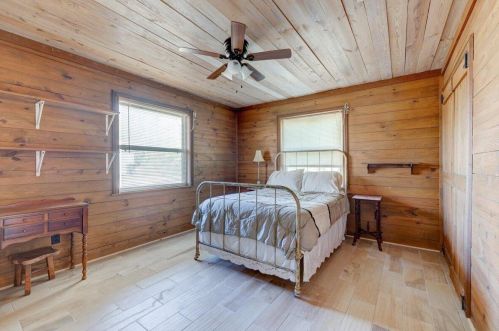 10132 Hwy 2301, Youngstown FL  32466-2448 exterior