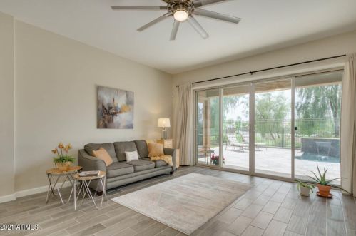 4926 Quiet Way, Gilbert AZ  85298-0648 exterior