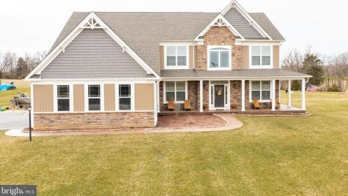 464 Trough Bend Ln, Shepherdstown, WV 25443