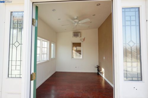 682 Vasconcellos Ave, Manteca CA  95336-8546 exterior