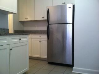 20 Ocean Ct, Brooklyn NY  11223-6046 exterior