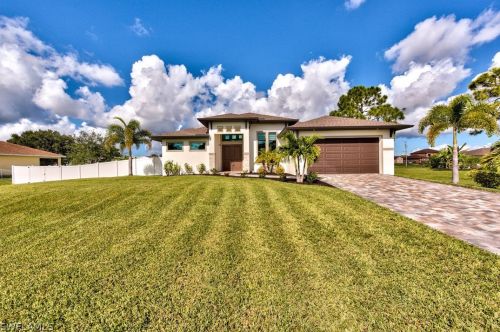 1904 26th Ave, Cape Coral, FL 33993-4868