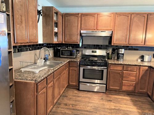 5931 Orange Ave, Long Beach CA  90805-3553 exterior