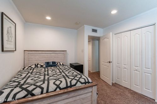 5752 Monte Cristo Ave, Glendale AZ 85306-2230 exterior