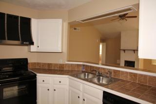 2514 Chimneystone Cir, Sugar Land TX  77479-1733 exterior