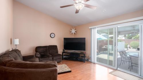 754 Tulare, Vacaville CA  95687-6250 exterior