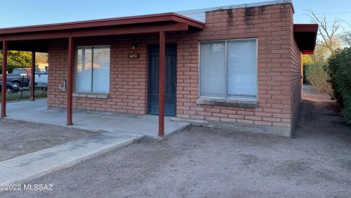 1437 Delaware St, Tucson AZ  85745-2305 exterior