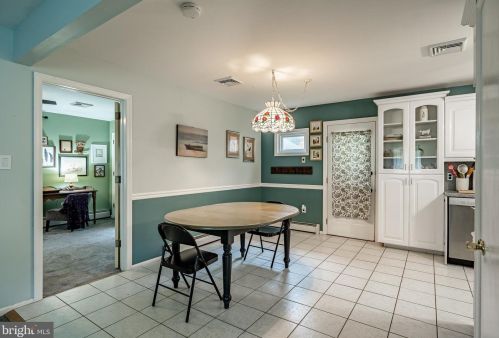 428 Neiffer Rd, Collegeville PA  19473-1415 exterior