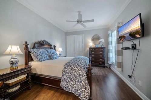 27190 Oak Knoll Dr, Bonita Springs FL  34134-8715 exterior