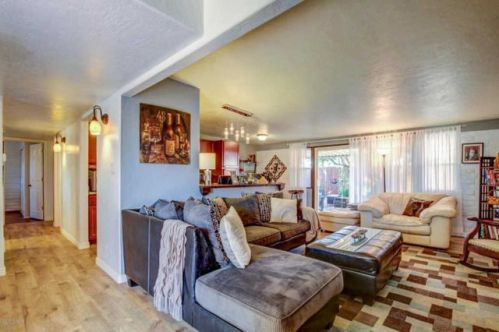 7041 42nd St, Tucson, AZ 85730-1704