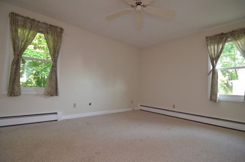 46 Peach Hl Ave, North Providence RI  02911-1924 exterior