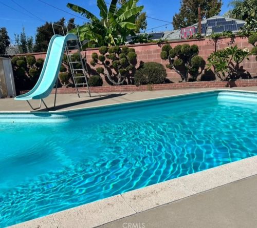 1315 Everett Pl, Orange CA  92867-7007 exterior