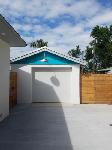 736 17th St, Saint Petersburg FL  33713-7120 exterior