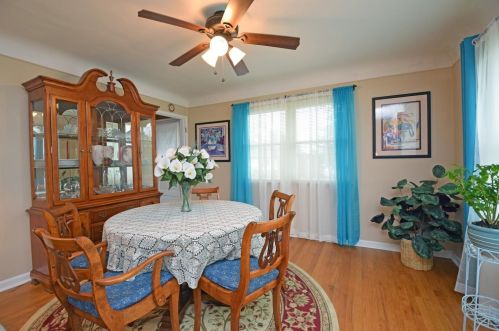 2415 Beechmont Ave, Cincinnati OH 45230-2030 exterior