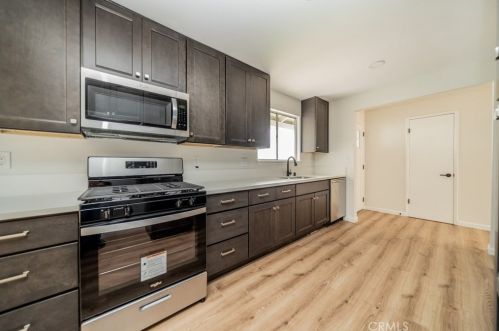 594 Sequoia St, San Bernardino CA  92407-3155 exterior