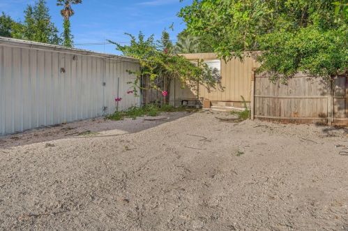 18310 Belvedere Rd, Orlando FL  32820-2319 exterior