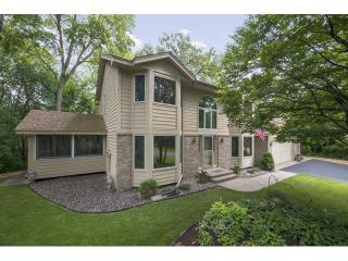 1800 Ives Ln, Minneapolis, MN 55441-4023