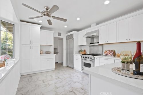 29 Rockinghorse Rd, Palos Verdes Estates CA  90275-6569 exterior