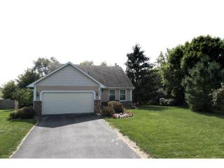 4482 Oak Pond Rd, Saint Paul, MN 55123-1988