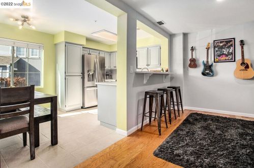 254 E St, Benicia CA  94510-3274 exterior