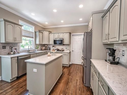 121 Windermere Ct, Canonsburg PA  15317-3671 exterior