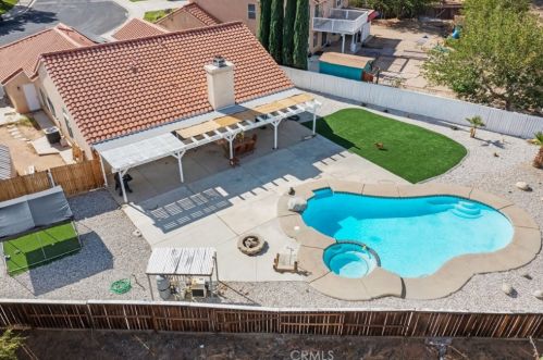 13262 Spring Way, Victorville CA  92392-6805 exterior