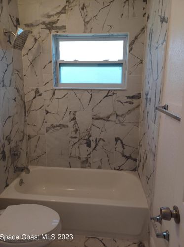 982 Hibiscus St, Cocoa FL  32927-8736 exterior