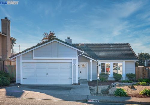 436 Limerick Rd, Pinole, CA 94564-2679