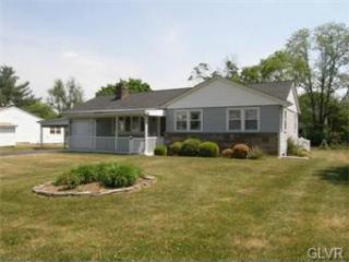 729 Butternut Ln, Easton, PA 18045-5159