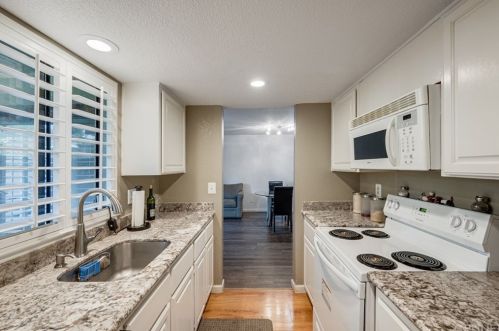 5252 Makati Cir, San Jose CA  95123-6255 exterior
