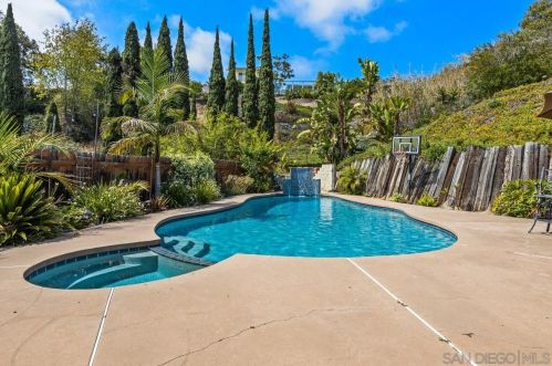 3764 Mount Ashmun Pl, San Diego CA 92111-3932 exterior