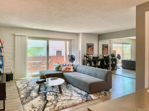 937 D Ave, San Diego, CA 92118-2543