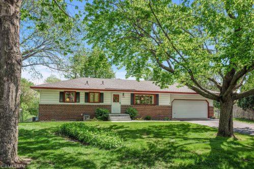 11821 3rd St, Minneapolis, MN 55434-1912