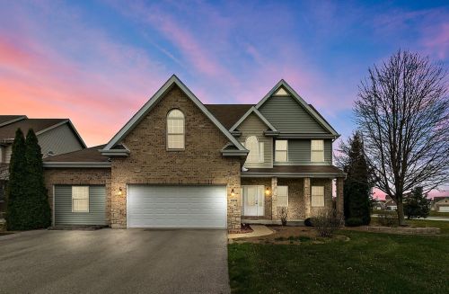 10518 Bridlewood St, Dyer, IN 46373-7007