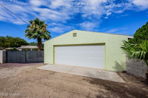 341 Tucson Blvd, Tucson AZ 85713-2065 exterior