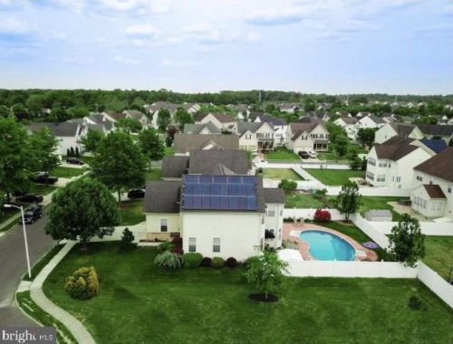 268 Windsor Dr, Auburn, NJ 08085-2526
