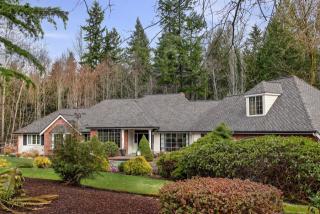 12618 198th Dr, Woodinville, WA 98077-5610