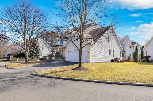 108 Governor Trumbull Way, Bridgeport, CT 06611-5603