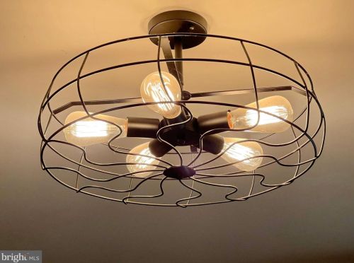 153 Amalfi Ct, Purcellville VA  20132-5816 exterior