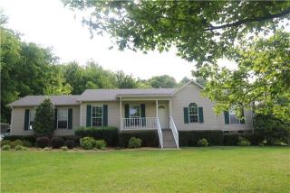2491 Zion Rd, Columbia, TN 38401-6043