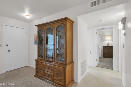 9906 Spruce Dr, Sun City AZ 85351-1958 exterior