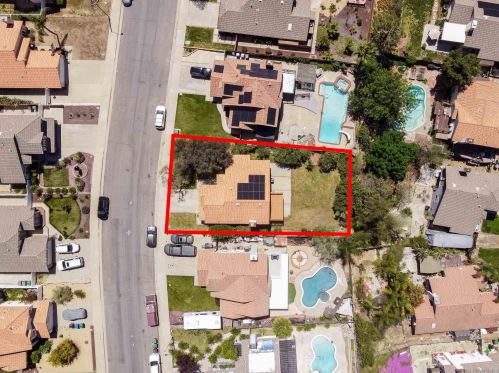 33693 View Crest Dr, Wildomar CA  92595-8340 exterior
