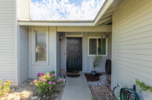 843 Scott St, Rialto, CA 92376-3138