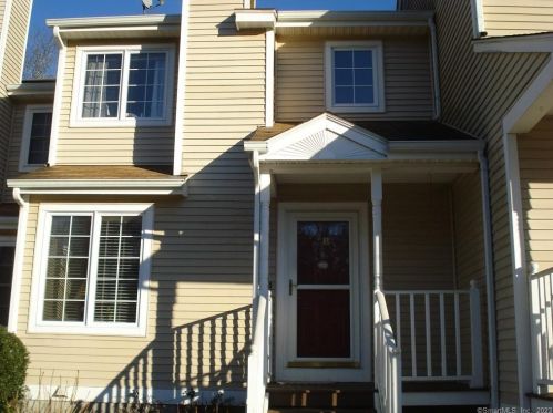 18 Starrwood Dr, Norwich, CT 06360-4059