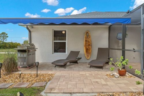 2903 20th Ave, Cape Coral FL  33904-4075 exterior