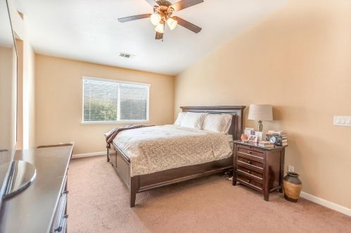 679 Apricot Ct, Los Banos CA  93635-9691 exterior