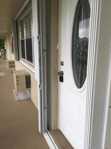 190 Salisbury H, West Palm Beach, FL 33417-1968