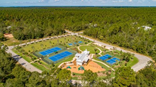24 Grizzly St, Freeport, FL 32439-4685