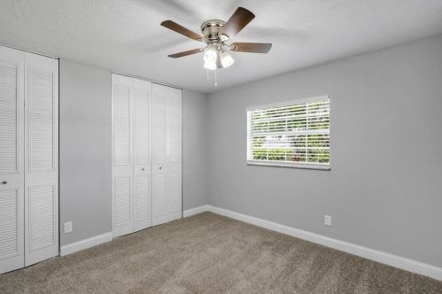 1171 27th Ave, Vero Beach FL  32960-4001 exterior